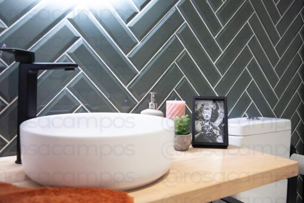 Al5 Seaside Bliss-Stylish Loft Steps From Malvarrosa Valencia Exterior foto